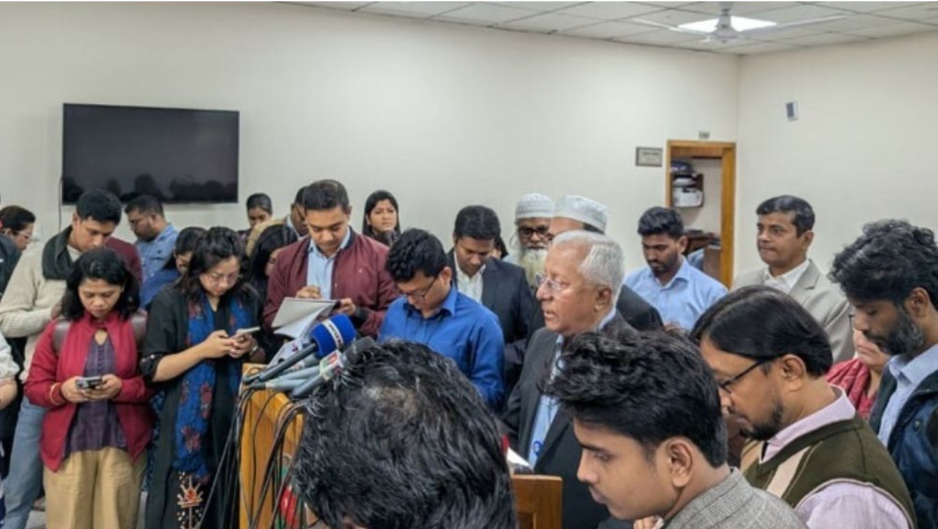 ভোটে অবশ্যই লেভেল প্লেয়িং ফিল্ড আছে: ইসি সচিব আখতার আহমেদ 