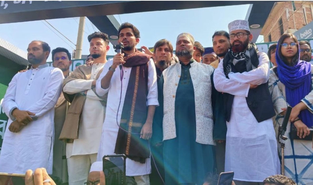 জোট নির্বাচিত হলে এক মাসের মধ্যে কুমিল্লাকে বিভাগ করা হবে: আসিফ মাহমুদ