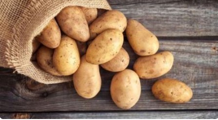 আলু খাওয়ার উপকারিতা এবং অপকারিতাসমূহ