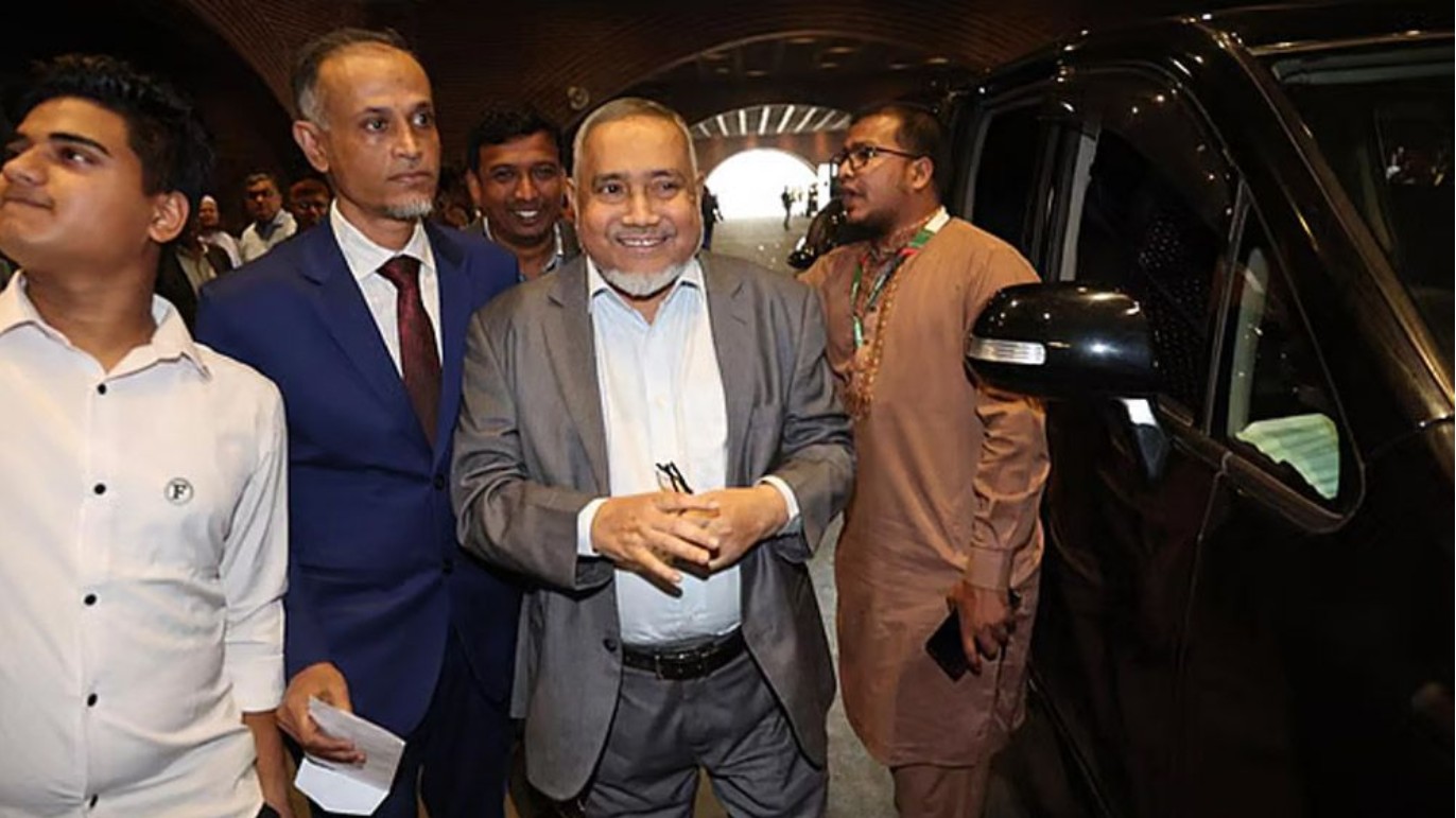 শপথের বিষয়ে সিদ্ধান্তে বৈঠকে ১১ দলীয় ঐক্য জোট এমপিরা