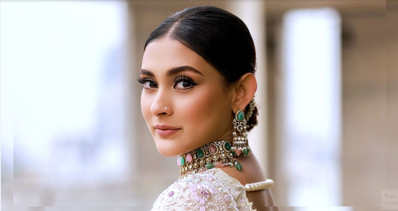 আমাকে টার্গেট করা হচ্ছে : মেহজাবীন চৌধুরী