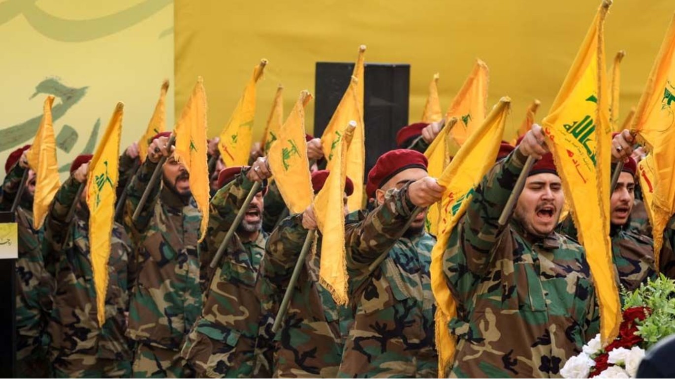 এবার হিজবুল্লাহর নিয়ন্ত্রণ নিলো ইরান, যুদ্ধের জন্য প্রস্তুত হচ্ছে