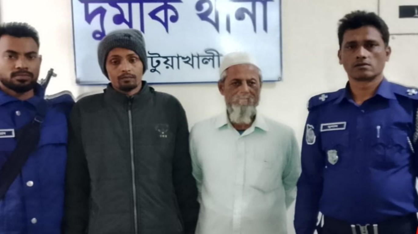 পটুয়াখালীর দুমকিতে নারীসহ পাঁচজনকে কুপিয়ে জখম, ২ জন গ্রেফতার 