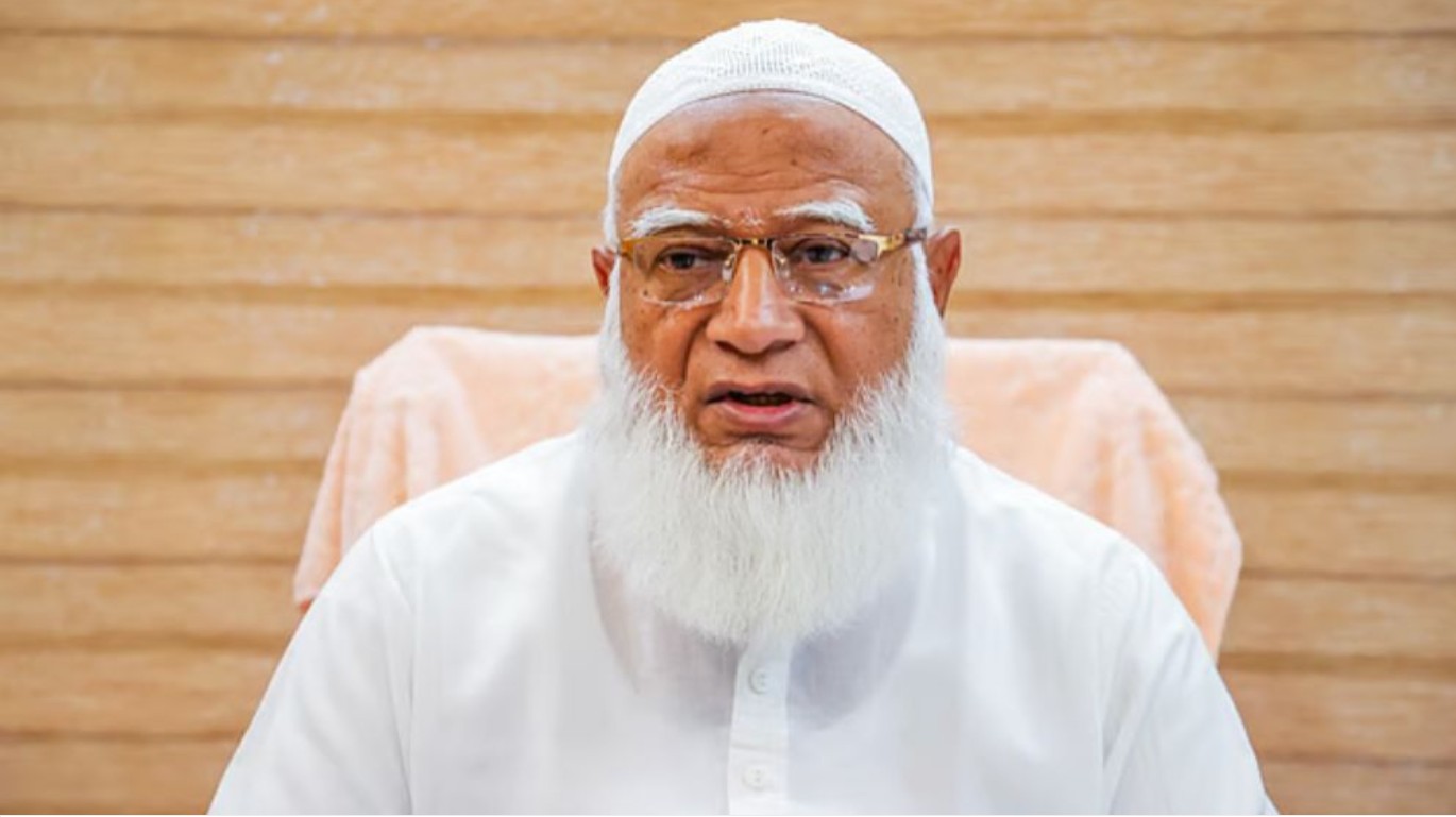 পবিত্র ওমরাহ পালন করতে যাচ্ছেন জামায়াত আমির ডা. শফিকুর রহমান