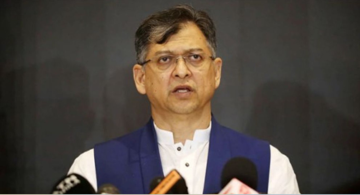 বিএনপি সংসদের খারাপ সংস্কৃতি থেকে বেরিয়ে আসতে চায়: স্বরাষ্ট্রমন্ত্রী