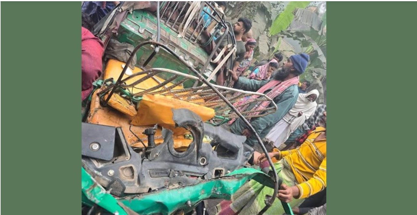 রাজশাহীর বাঘায় সিএনজি-ভটভটির মুখোমুখি সংঘর্ষে ৩ জন নিহত