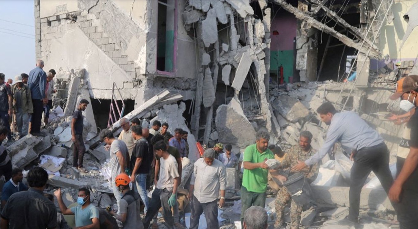 আবার ইরানের স্কুলে হামলা চালালো যুক্তরাষ্ট্র