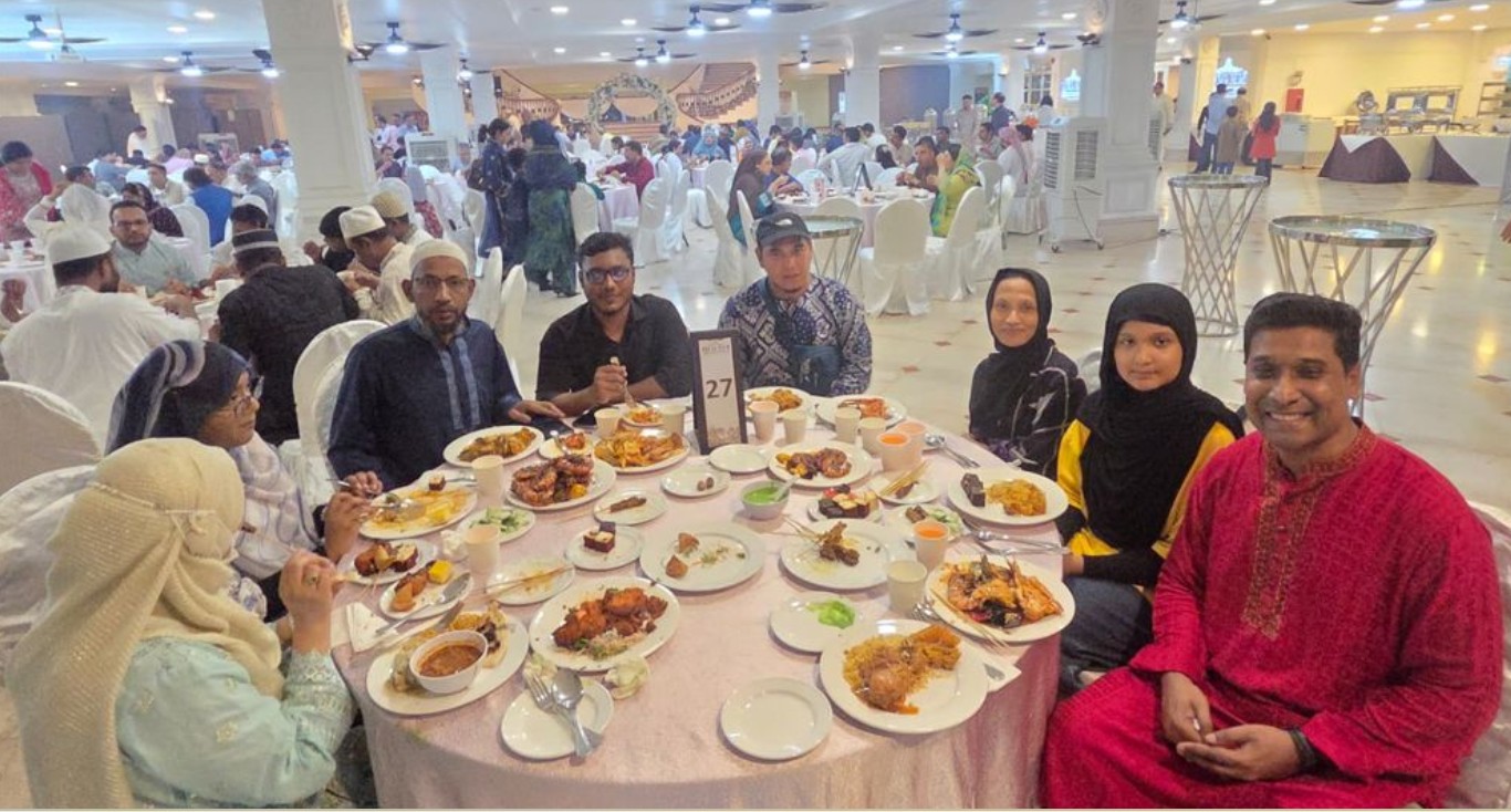 বাংলাদেশ বিজনেস চেম্বারের ইফতার মাহফিল অনুষ্ঠিত সিঙ্গাপুরে 