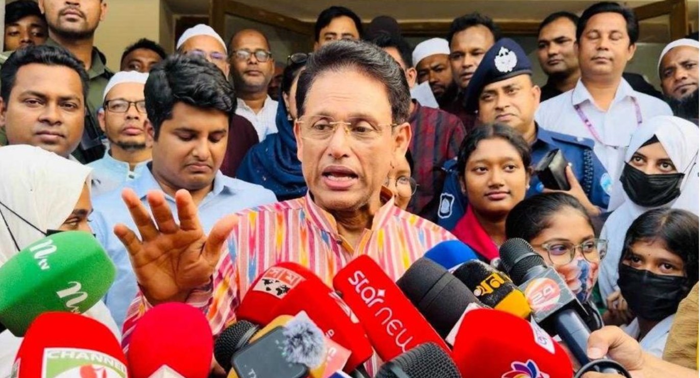 ম্যানেজিং কমিটিতে শিক্ষাগত যোগ্যতা শিথিলের প্রশ্নই ওঠে না: শিক্ষামন্ত্রী