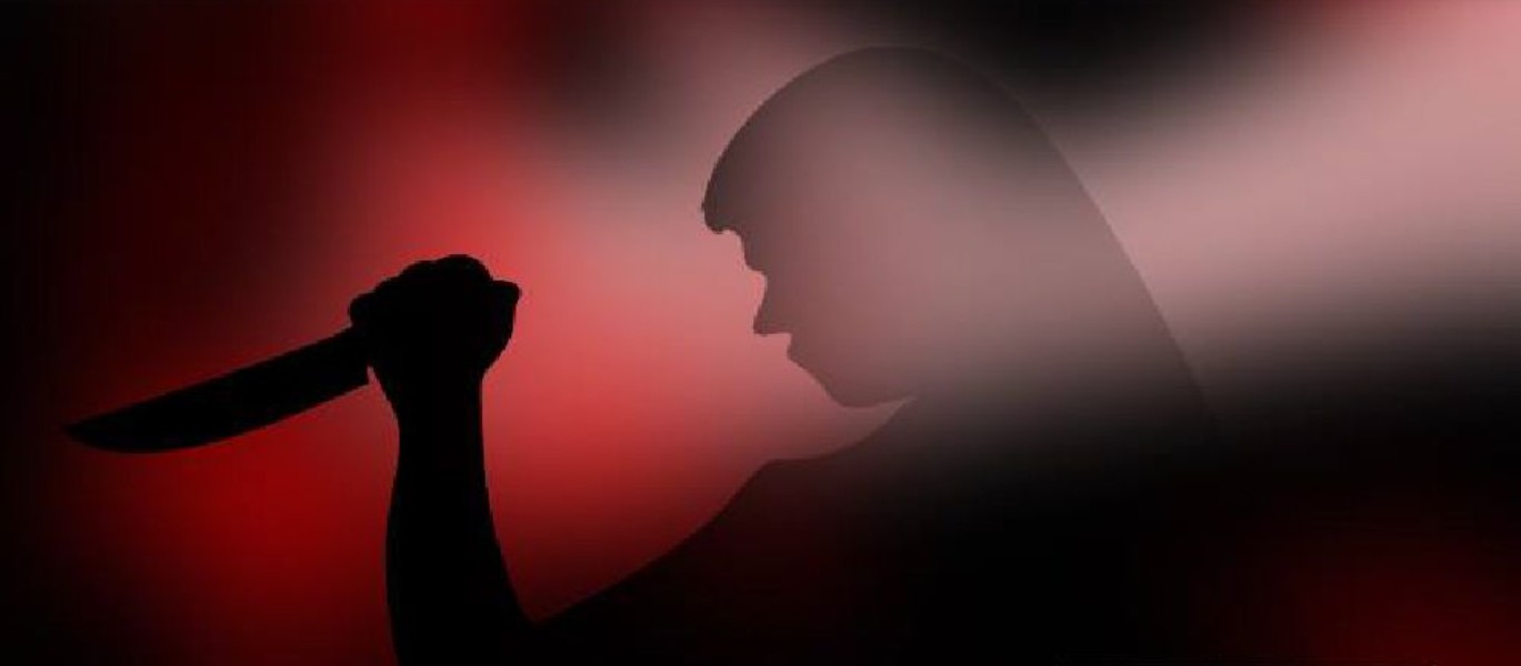 খুলনার পাইকগাছায় পুলিশ কর্মকর্তার মাকে গলা কেটে হত্যা