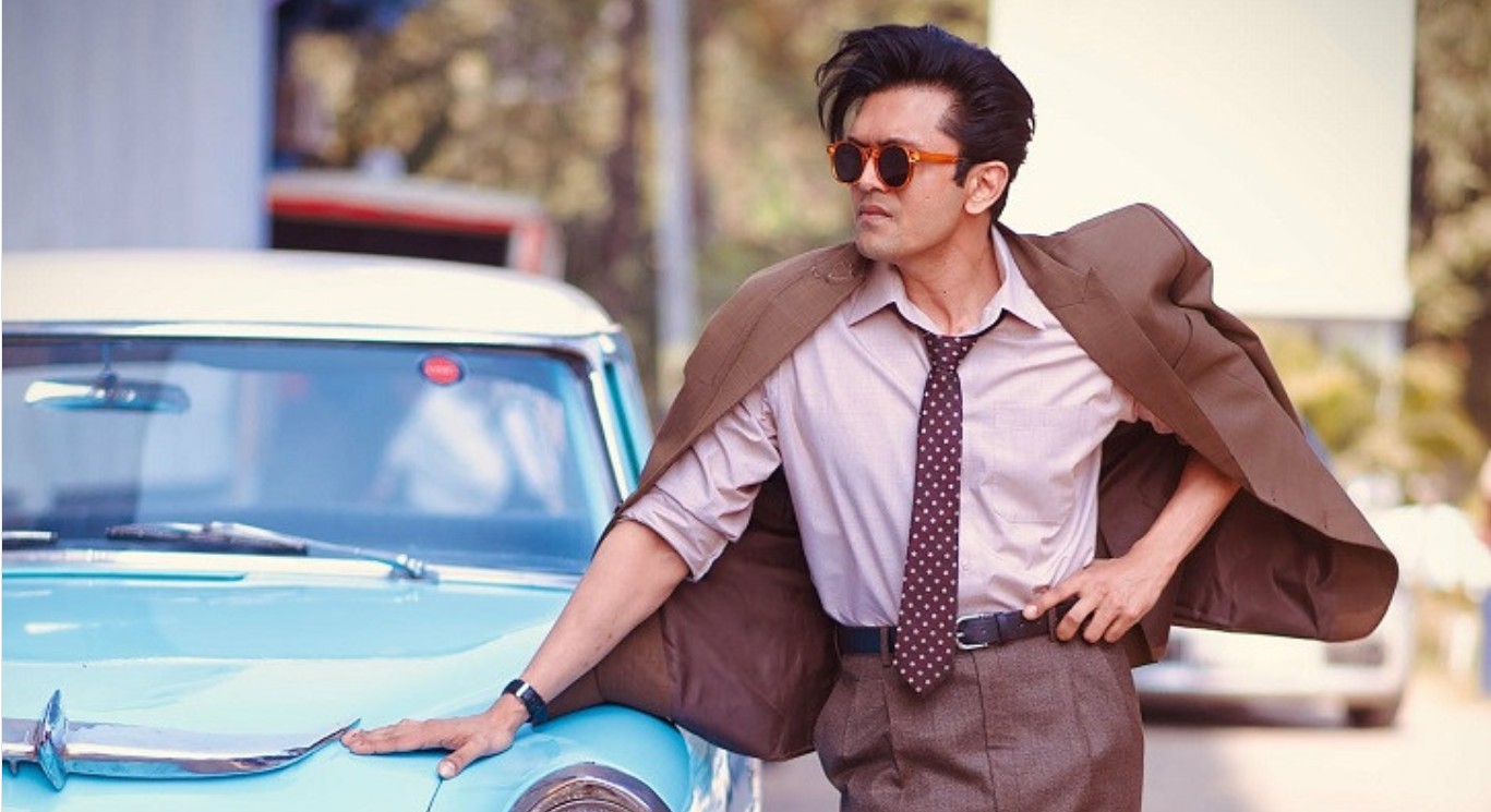 বলিউডে অভিষেক হলো ঢালিউডের আরিফিন শুভ’র