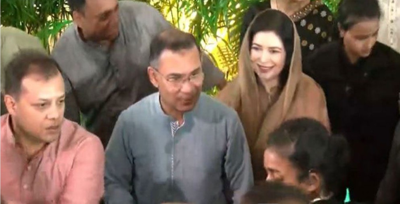 যমুনায় ঈদের শুভেচ্ছা বিনিময় প্রধানমন্ত্রীর