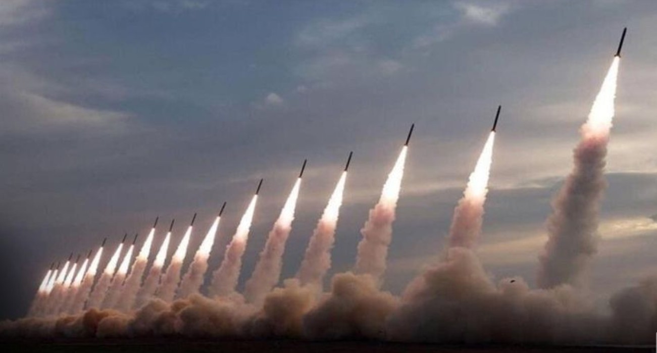 ইয়েমেন থেকে হুথি বিদ্রোহীরা সরাসরি ক্ষেপণাস্ত্র হামলা করলো ইসরাইলে