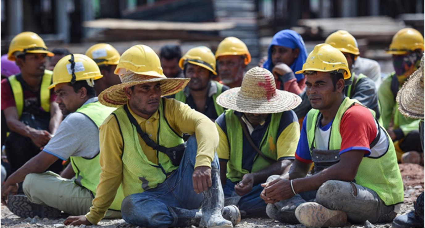 মালয়েশিয়ায় কর্মরত সব বিদেশি কর্মীর জন্য বড় দুঃসংবাদ আসছে