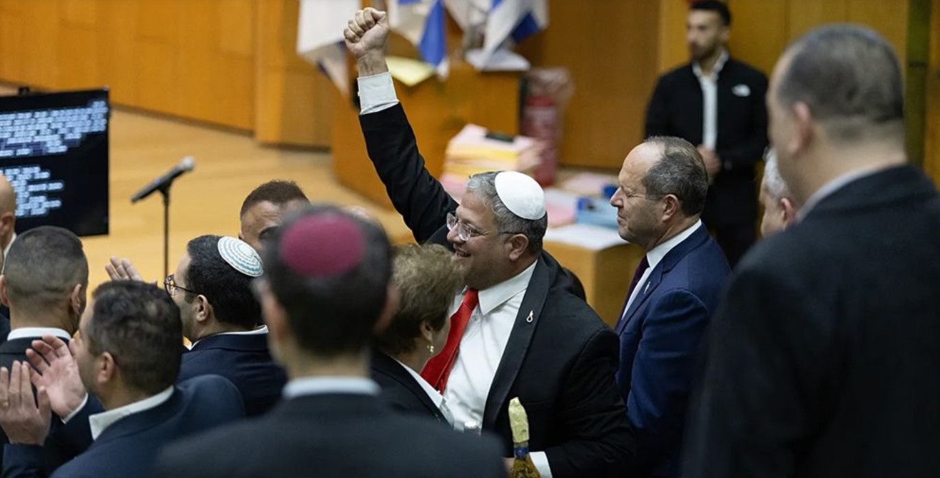 বিশ্বজুড়ে তীব্র প্রতিক্রিয়া: ফিলিস্তিনিদের জন্য ইসরাইলে ‘মৃত্যুদণ্ড আইন’ পাস