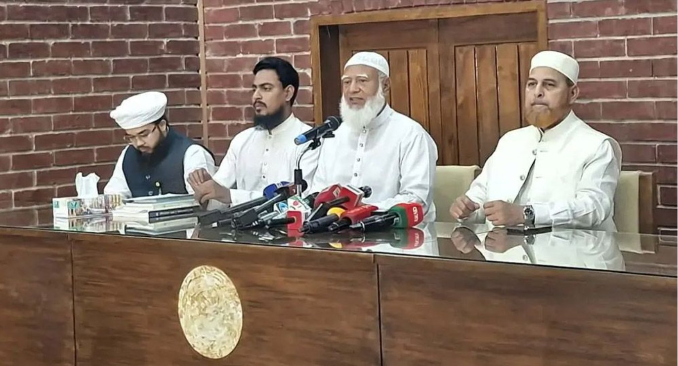 সংবিধান সংস্কারের জন্য জনগণকে সঙ্গে নিয়ে আন্দোলন করব: জামায়াত আমির