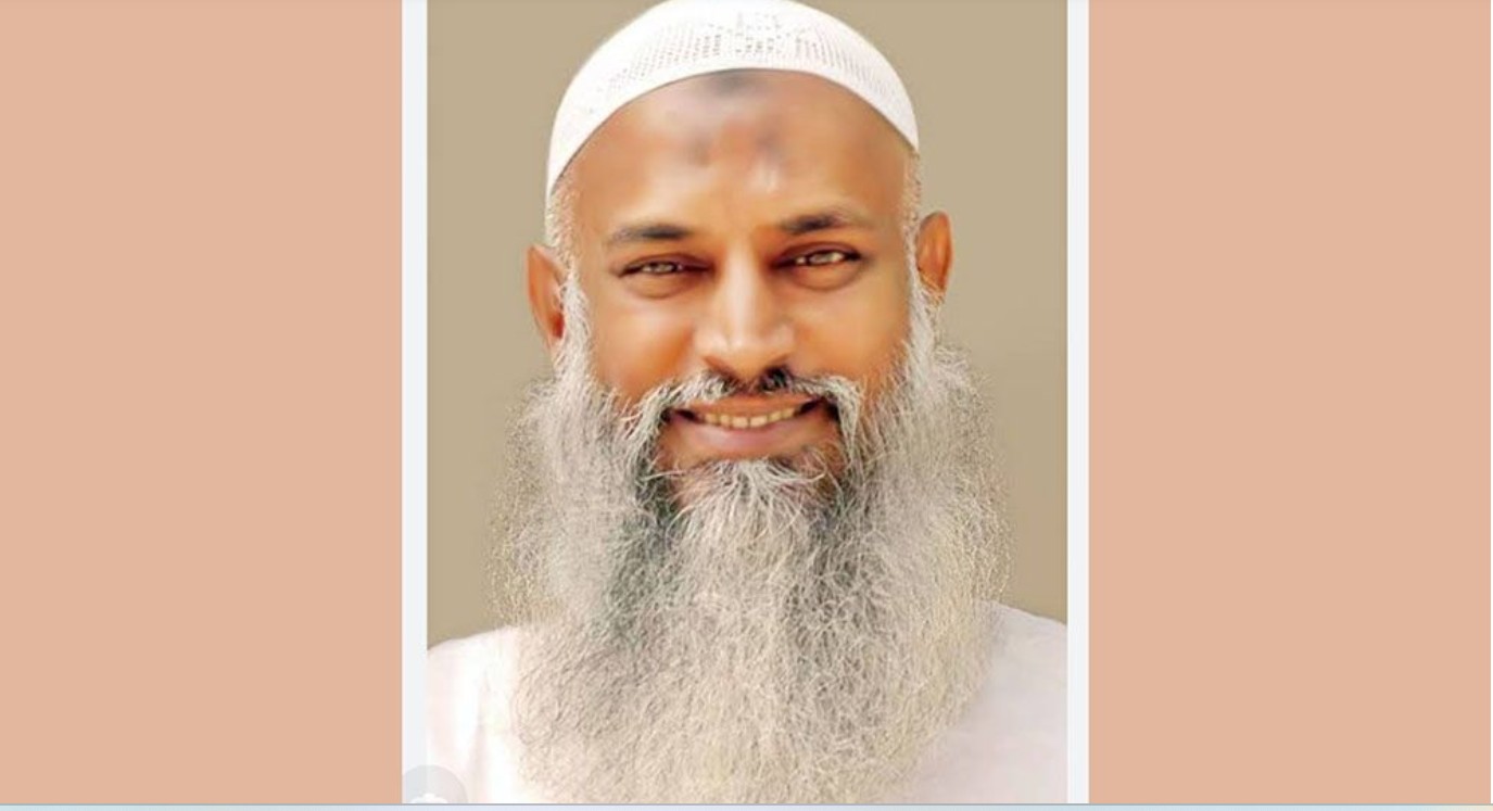 এবারে হজের ব্যয় কমানোর উদ্যোগ নেওয়া হবে: ধর্মমন্ত্রী