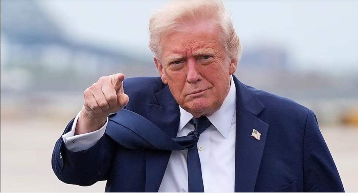 লেবাননে বোমা হামলা বন্ধে ইসরাইলকে সতর্ক করলেন ডোনাল্ড ট্রাম্প