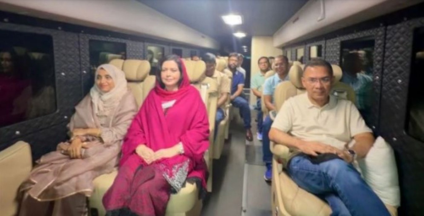 বগুড়ায় পৌঁছেছেন প্রধানমন্ত্রী তারেক রহমান