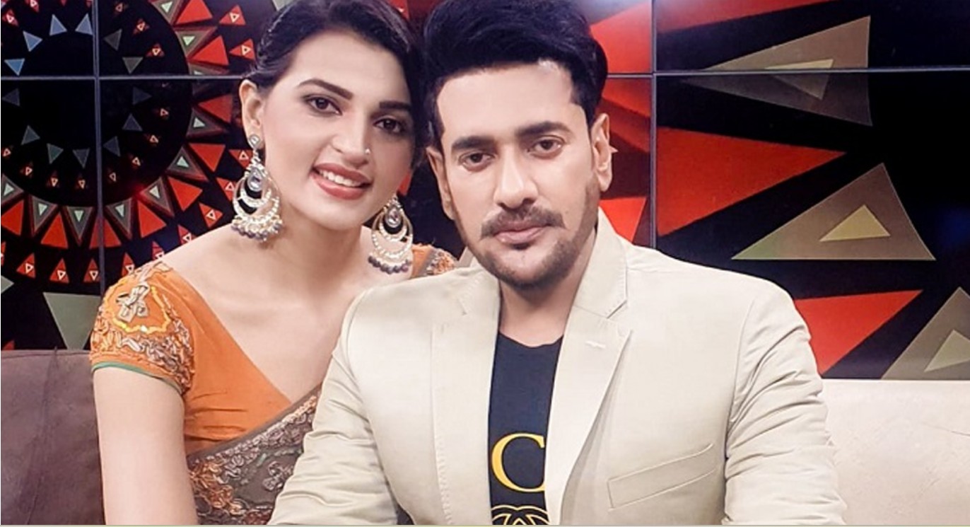 বাস্তব জীবনের গল্প নিয়ে পর্দায় ফিরছেন তারকা জুটি অনন্ত-বর্ষা